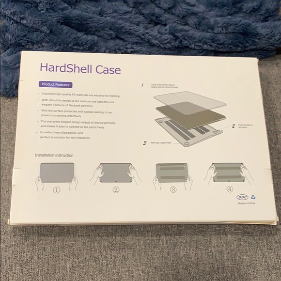 Hardshell MacBook Air 13” Case with Purple Flowers - Picture 6 of 7